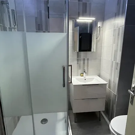 Appartamento 4 Pers, 23 M², Centre Station, Proche Pistes Et Commerces, Tv, Wifi, Animaux Non Admis - Fr-1-787-55